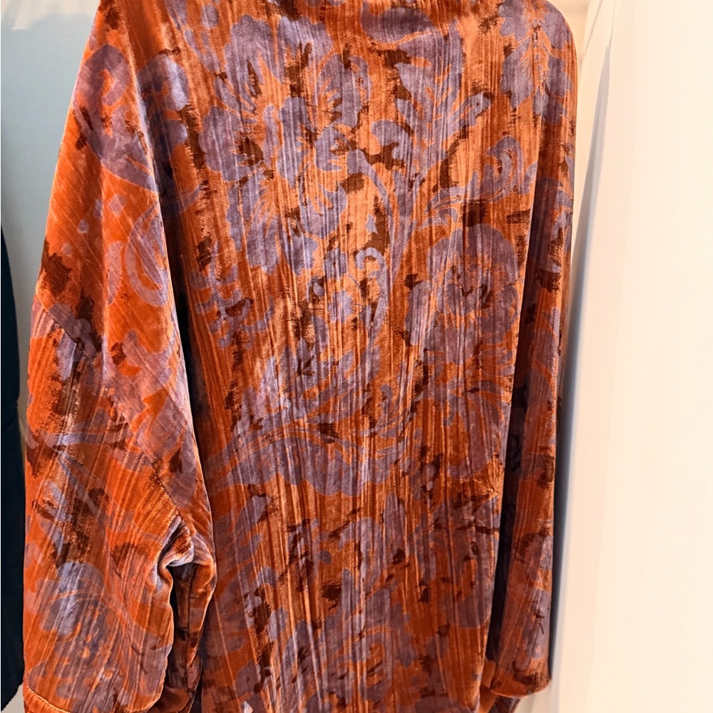 Anthropologie Velvet Esme Kimono - Picture 3 of 8